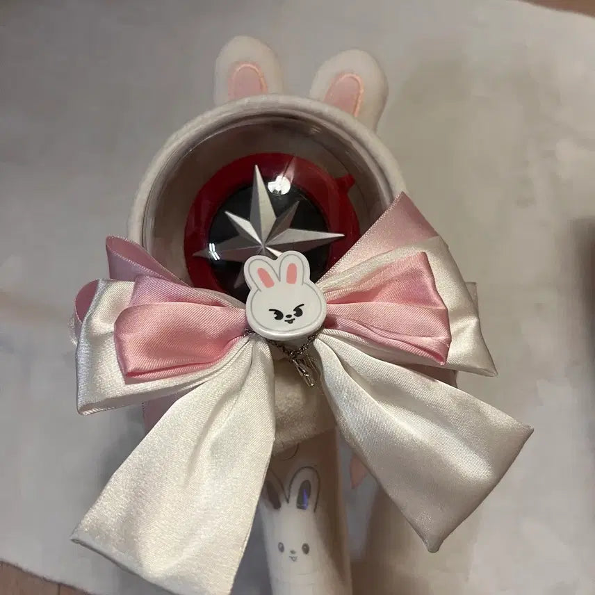 [BUNJANG] Ribbit Lightstick Cape Ribbon Ver.2 Set / 리빗 응원봉 망토 리본 나침봉 버전 2 1 스키즈 스트레이키즈