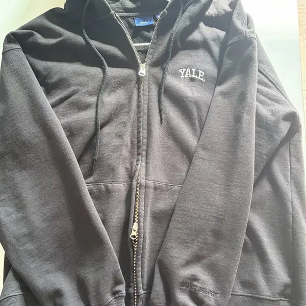 [BUNJANG] YALE Small Arch Two-Way Black Hoodie Zip-Up / 예일 스몰아치 투웨이 블랙 후드집업