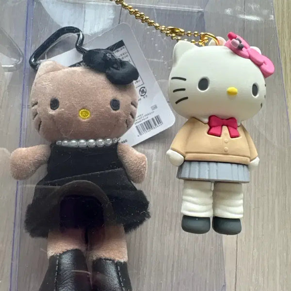 [BUNJANG] Sanrio Hello Kitty Doll Keyring Bundle Set (Tanning, School Uniform) / 일괄 롱다리 키티 인형 키링 (태닝,교복)