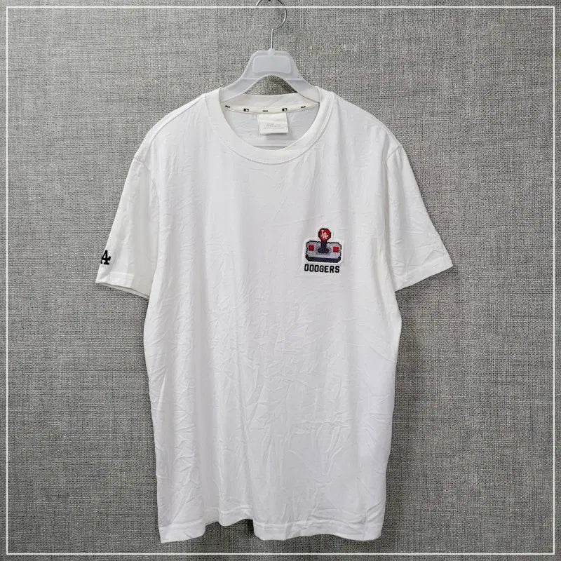 [BUNJANG] MLB White Casual Short Sleeve T-Shirt Men's Size 95 / 1828. MLB 화이트 캐주얼반팔 남성95