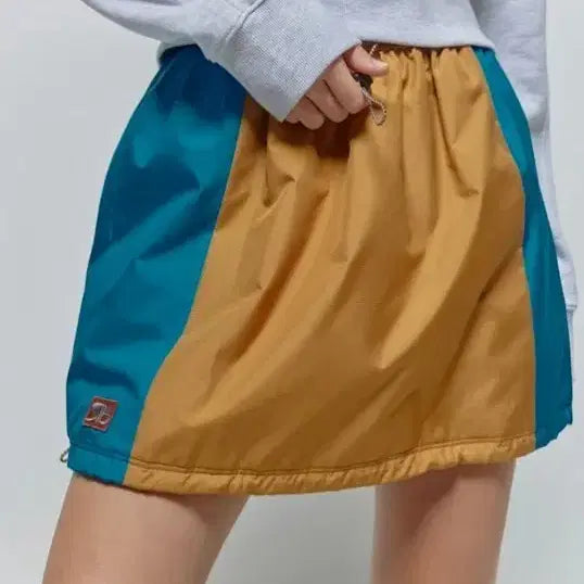 [BUNJANG] Ravity Sport RB Color Block Padded Mini Skirt / 새상품 래비티스포츠 RB 컬러 블록 패딩 미니스커트 골프웨어 테니스치마 25~28
