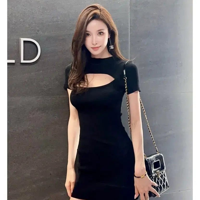 [BUNJANG] Ungniel Holly Cut Knit Dress / 엉넬 홀리컷 니트원피스 신상 새상품