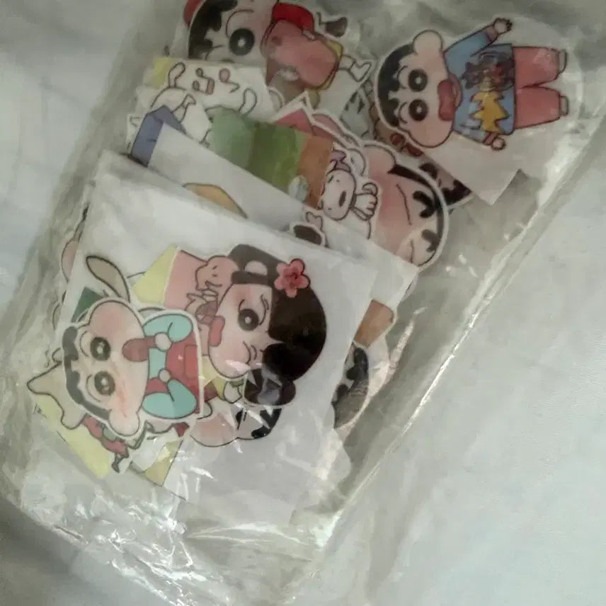 [BUNJANG] Crayon Shin-chan Random Piece Sticker Set / 짱구 랜덤 조각스티커