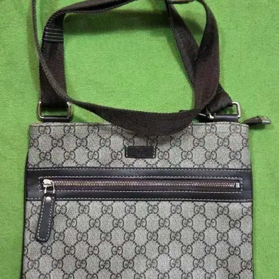 [BUNJANG] Gucci GG Small Shoulder Bag Brown / 구찌 GG 스몰 숄더백 브라운