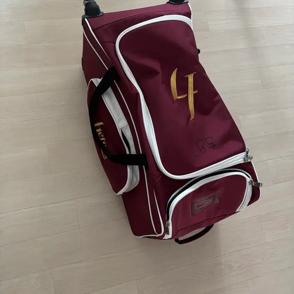 [BUNJANG] Kiwoom Heroes Baseball Equipment Bag with Wheels / 키움 도구 가방