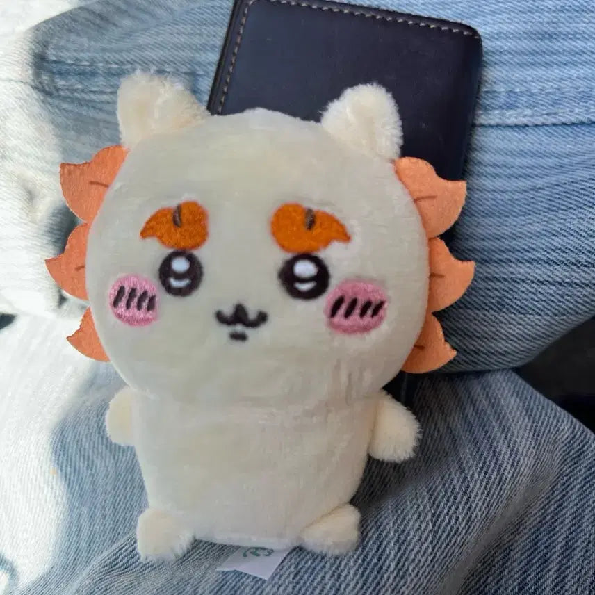 [BUNJANG] Chiikawa Shisa Plush Doll / 치이카와 시사 인형