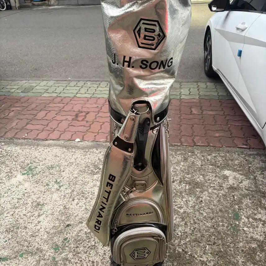 [BUNJANG] Bettinardi Golf Bag Silver / 베티나르디 골프백 실버 정품