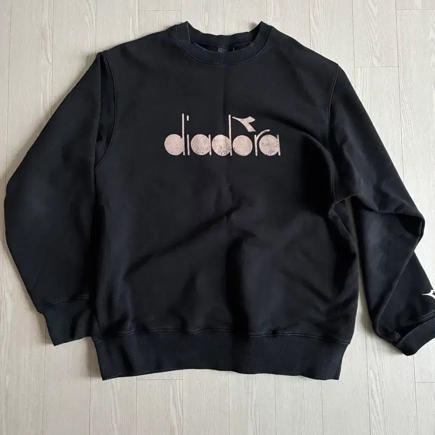 [BUNJANG] Diadora Black Sweatshirt / 디아도라 맨투맨 블랙