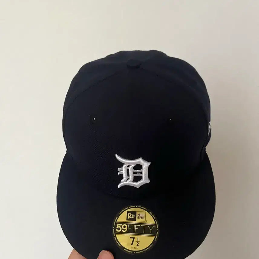 [BUNJANG] New Era 59FIFTY Detroit Tigers Navy 7 1/2 Fitted Cap / 뉴에라 59fifty 디트로이트 타이거즈 네이비 7 1/2
