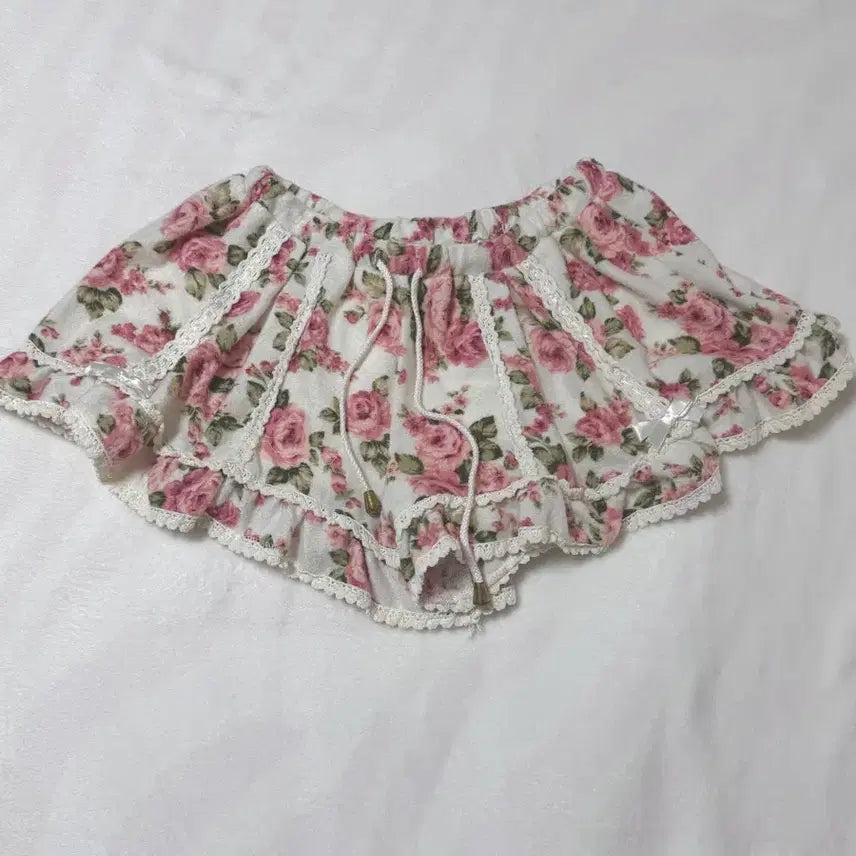 [BUNJANG] LizLisa Floral Culottes Skirt / 리즈리사 플로럴 큐롯 스커트 치마 라떼 히메 갸루 러블리 로걀 빈티지