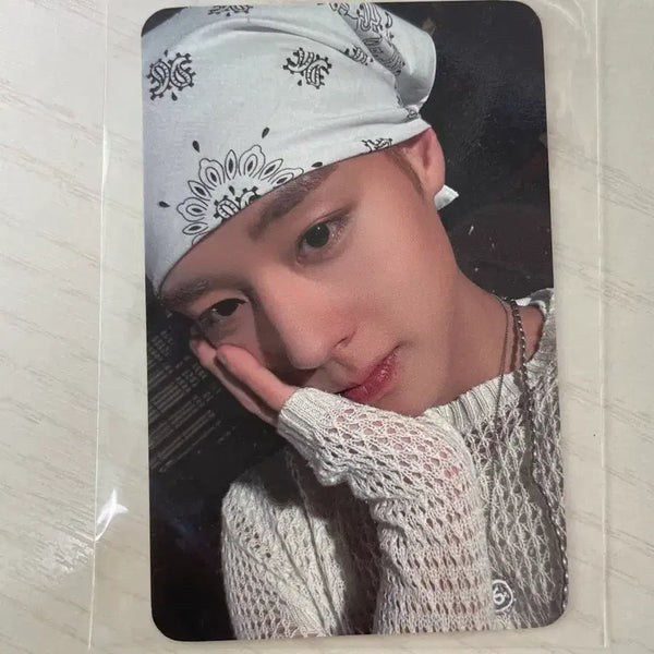 [BUNJANG] Park Ji Hoon Playfull Bandana Photocard / 박지훈 플브 반다나 포카
