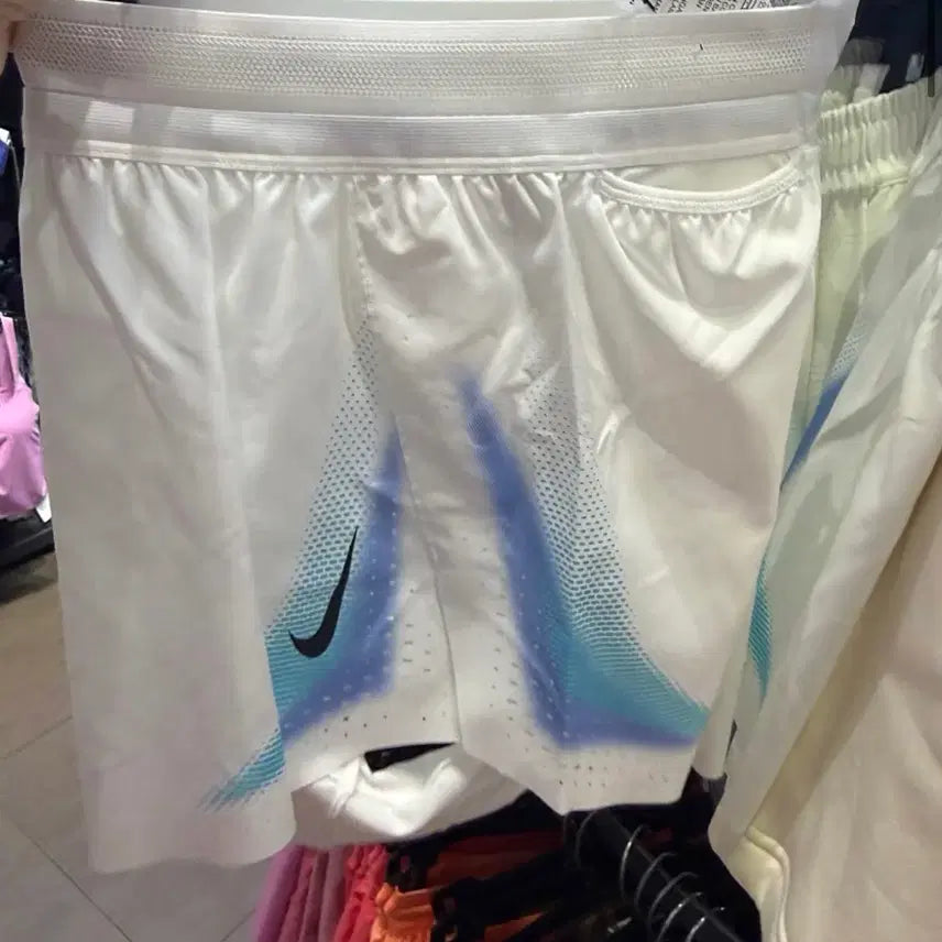 [BUNJANG] Nike Women's Aero Swift Shorts / 나이키 우먼 에어로 스위프트 쇼츠 팬츠