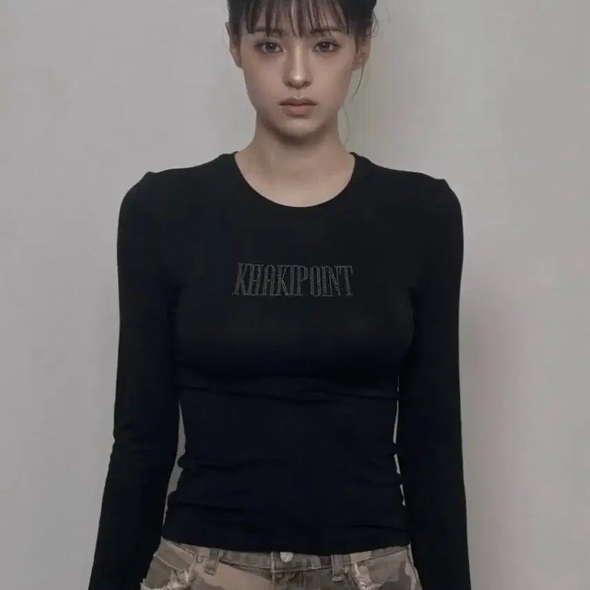 [BUNJANG] Cubic T-shirt (Black) / 카키포인트 큐빅 티셔츠 Cubic T-shirt (black)