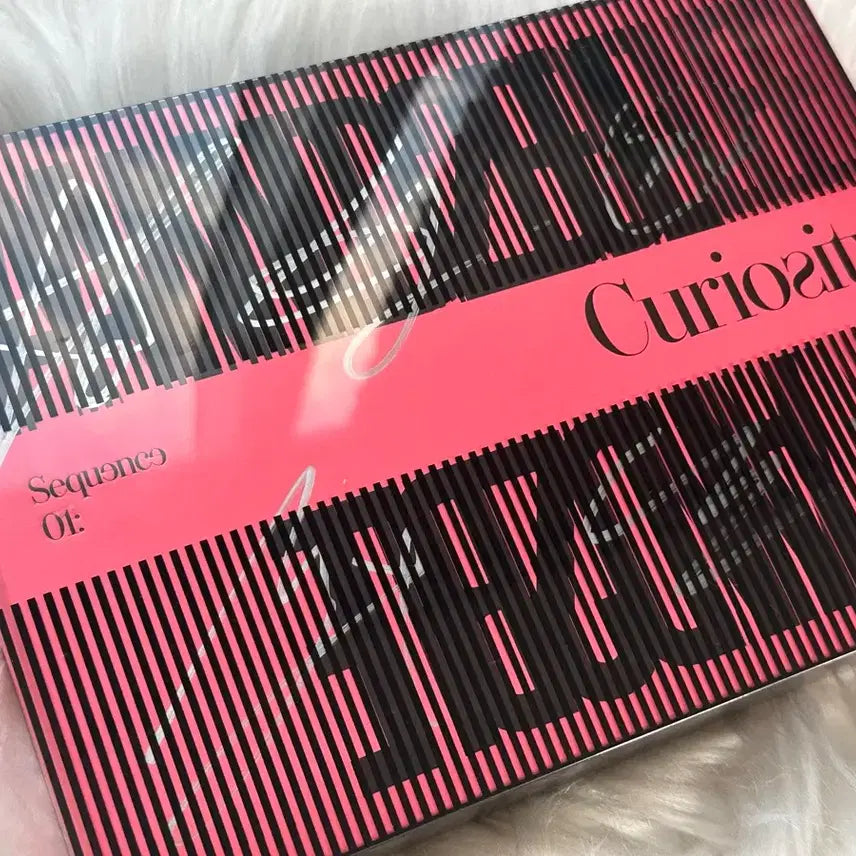 [BUNJANG] AND2BLE Signed Album Sequence of Curiosity / AND2BLE 앤더블 친필 싸인 앨범
