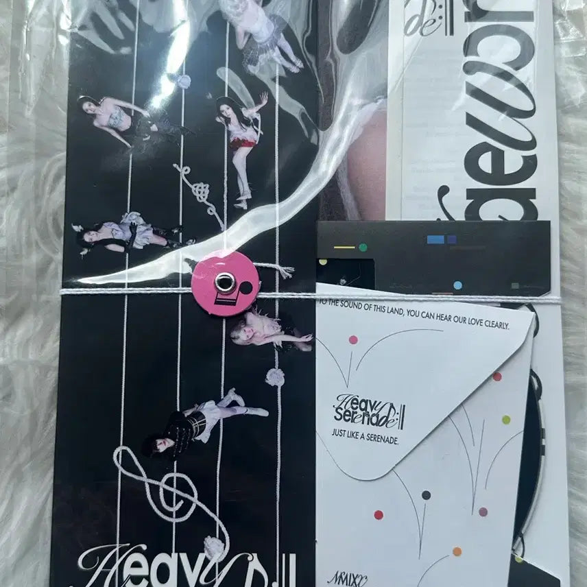 [BUNJANG] NMIXX Official Autographed 'expergo' 1st Album / 엔믹스 NMIXX 친필 싸인 앨범