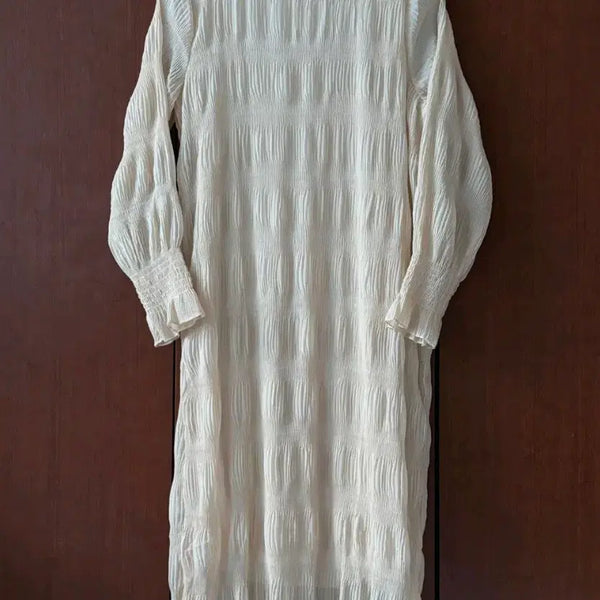 [BUNJANG] Ivory Embossed Long Dress / 아이보리 엠보싱 롱 원피스