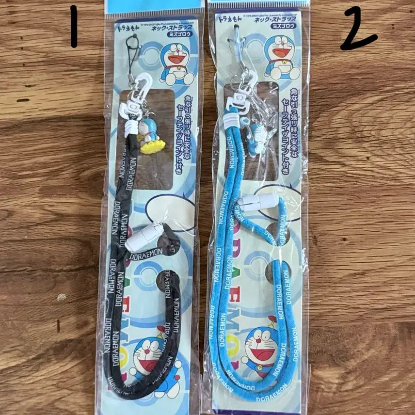 [BUNJANG] Doraemon Classic Neck Strap / 도라에몽 고전 넥 스트랩