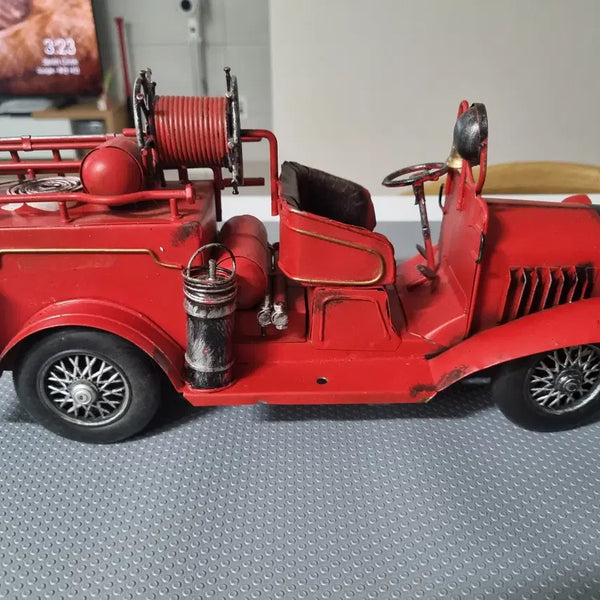 [BUNJANG] Vintage Metal Fire Truck / 오래된 철재 소방차
