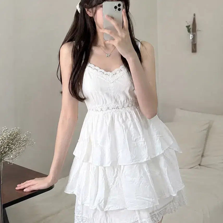 [BUNJANG] Pienu X Leyre Lace Tiered Mini Dress / 피뉴X레예 레이스 캉캉 미니 원피스