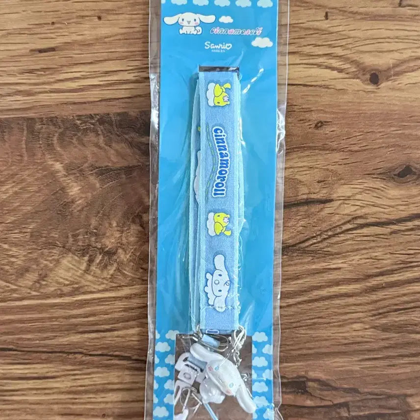[BUNJANG] Cinnamoroll Classic Strap Keychain / 시나모롤 고전 스트랩 키링
