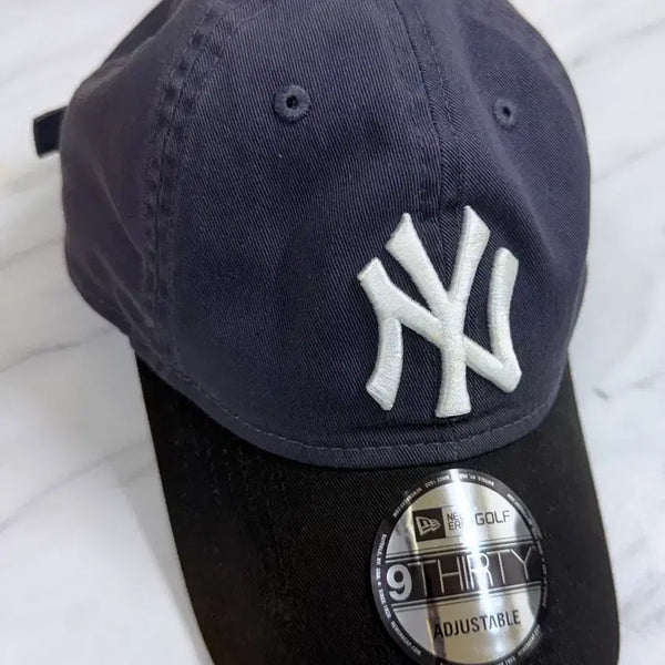 [BUNJANG] New Era 9FORTY New York Yankees Baseball Cap Navy / 뉴에라 9FORTY 뉴욕 양키스 볼캡 네이비