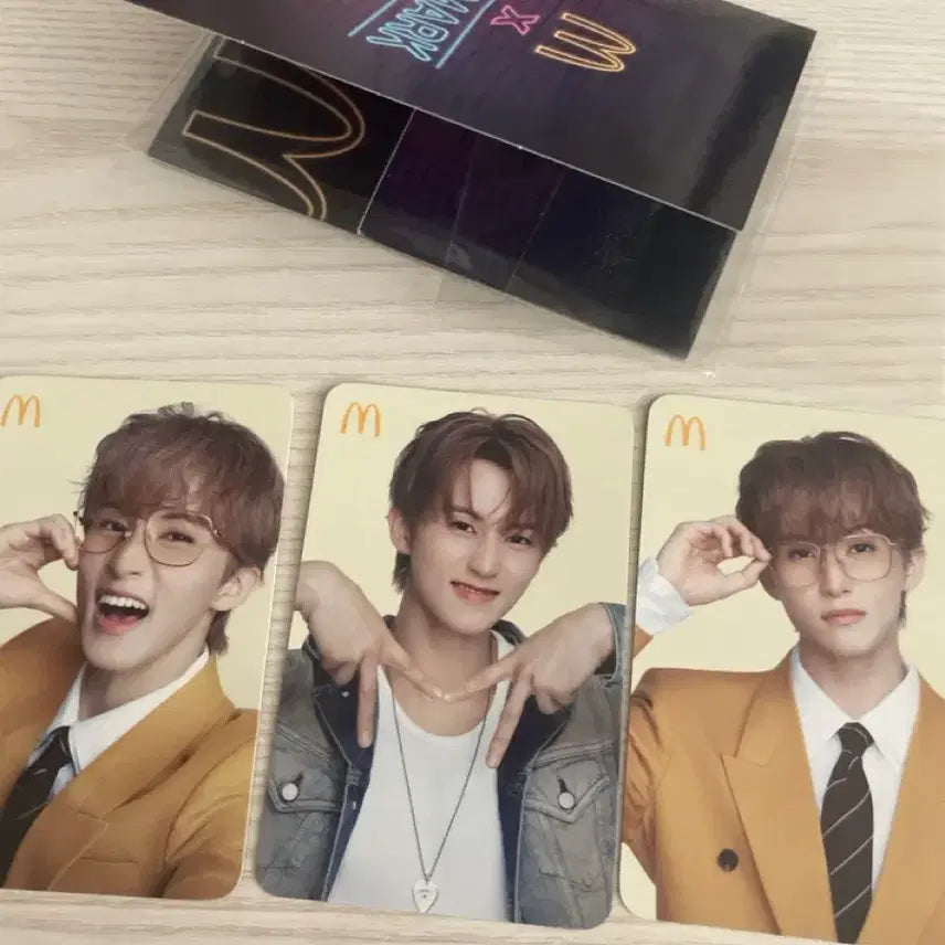 [BUNJANG] NCT Mark McDonald's Photocard Set (3 Types) / 맥도날드 마크 포토카드 3종