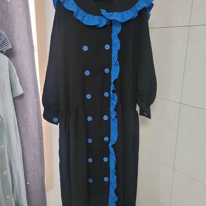 [BUNJANG] Black Blue Frill Dress One Size / 블랙 블루 프릴 원피스 미사용품 프리싸이즈 9만원대 구입