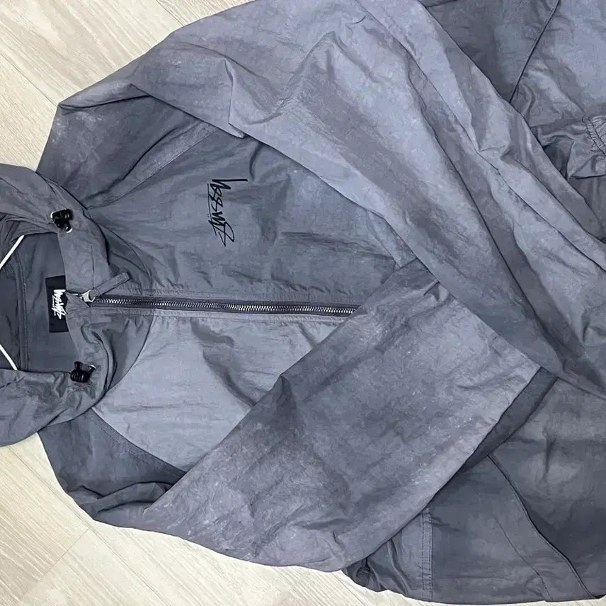 [BUNJANG] Stussy Wave Beach Shell Jacket Grey M / 스투시 웨이브 비치 쉘 그레이 M