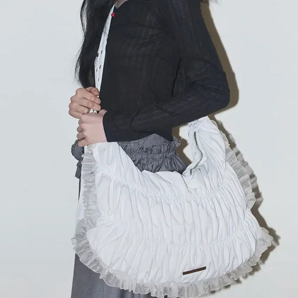 [BUNJANG] Illico Frill Bubble Big Cross White / 일리고 프릴 버블 빅 크로스 화이트