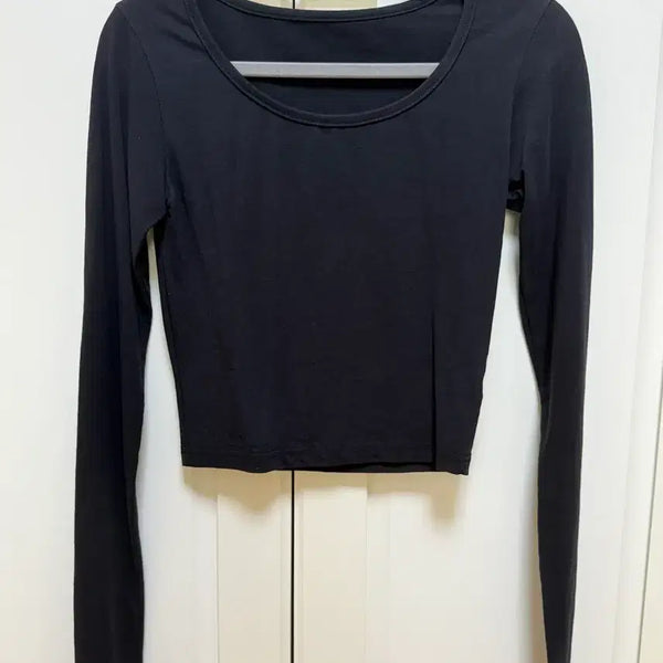 [BUNJANG] Pale Jade Cotton Candy Long Sleeve Black / 페일제이드 코튼 캔디 롱슬리브