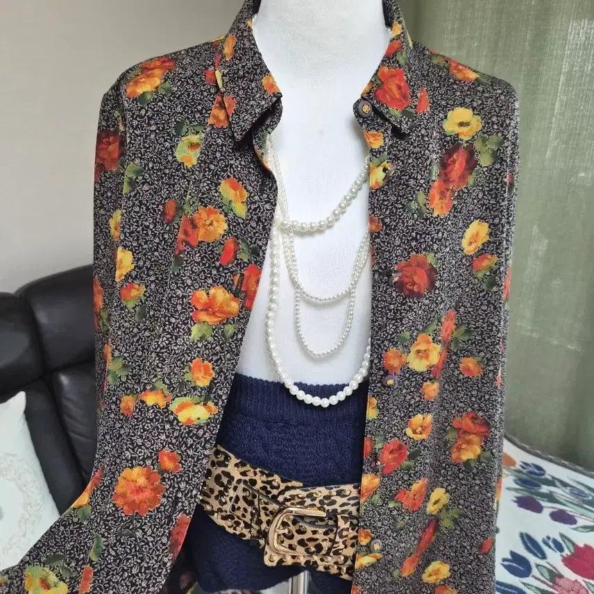 [BUNJANG] Stylish Color-Blocked Loose Fit Blouse / 세련 색감배색 루즈핏 블라우스