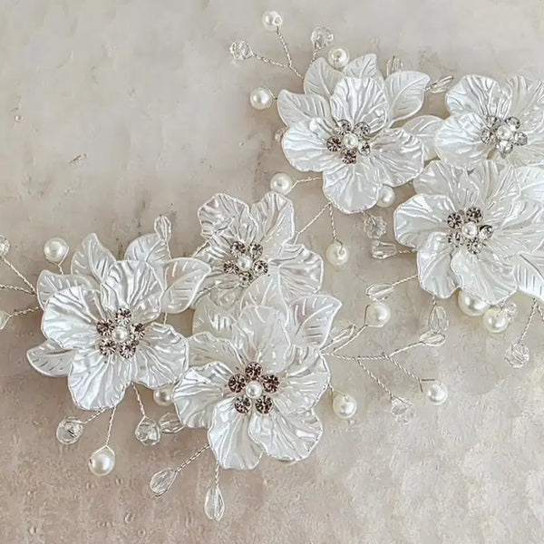 [BUNJANG] Silver 3-Flower Hairpin Clasp Set (2 pcs) / 배씨장식 3송이꽃 실버 2개 일괄
