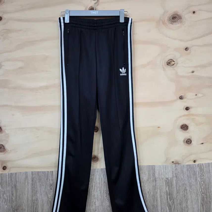 [BUNJANG] Adidas Europa Track Pants Black Size S / 1308) 아디다스 유로파 트랙팬츠
