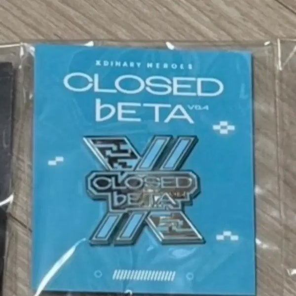 [BUNJANG] Xdinary Heroes Concert Badge (Sealed) / 엑디즈 클베 6.4 뱃지 양도