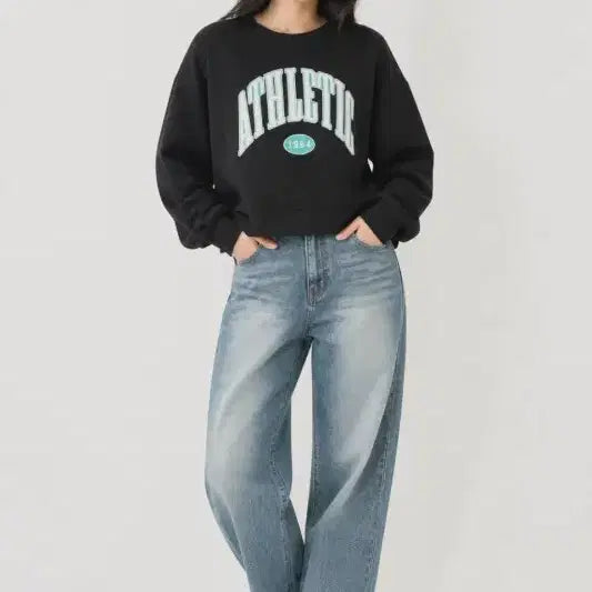 [BUNJANG] BANEIK Black Sweatshirt FREE Size / 반에이크 블랙 여자 FREE 맨투맨 O0645