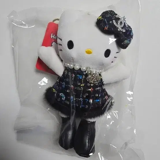 [BUNJANG] Hello Kitty Long-Legged Doll Keychain Black Tweed / 헬로키티 롱다리인형 키링  블랙트위드