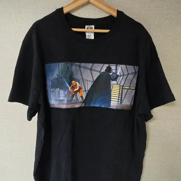 [BUNJANG] Star Wars Darth Vader x Luke Skywalker Short Sleeve T-Shirt / 스타워즈. 다스베이더 x 루크 스카이워커. 반팔 티셔츠