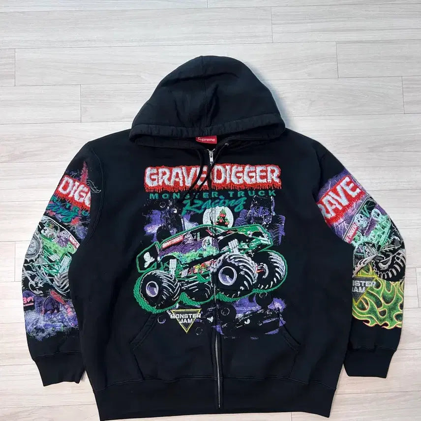 [BUNJANG] Supreme Monster Jam Grave Digger Hoodie Zip-up Black L / (L)슈프림 몬스터 잼 그레이브 디거 후드집업  -26ss