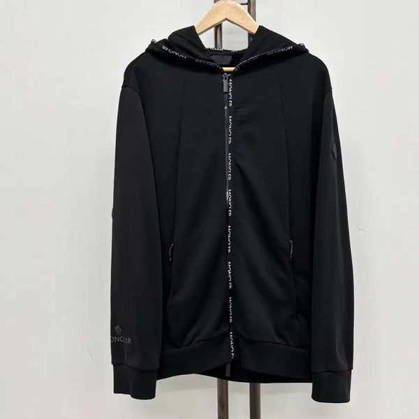 [BUNJANG] Moncler Black Wappen Hooded Zip-Up Jacket L / [L]몽클레어 블랙와펜 후드집업