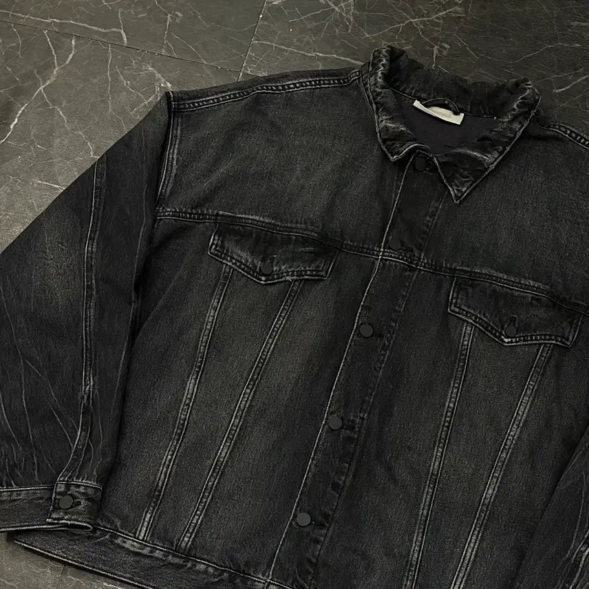 [BUNJANG] Fear of God Essentials Black Denim Jacket XL / XL 피어오브갓 에센셜 블랙데님 자켓