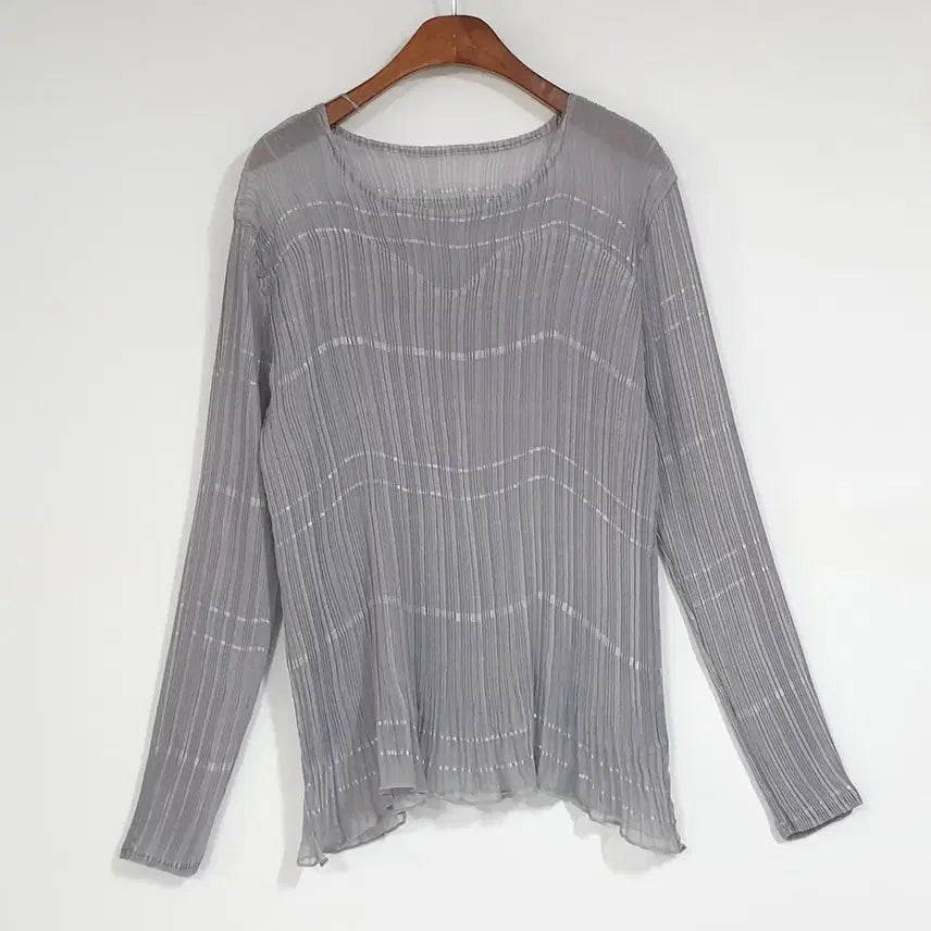 [BUNJANG] Light Grey Pleated Blouse / 연그레이 플리츠 블라우스
