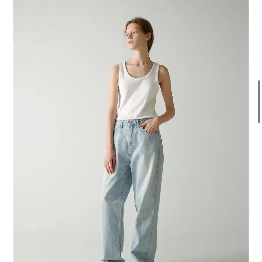 [BUNJANG] Facade Pattern U-Neck Cotton Sleeveless Top - White, Size M / 파사드패턴 U넥 코튼 슬리브리스