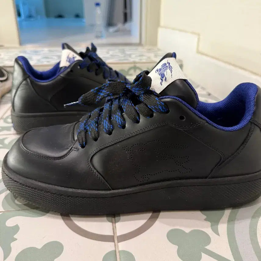 [BUNJANG] Burberry Men's 4cm Height-Increasing Sneakers / 버버리 남자 4cm 키높이 스니커즈