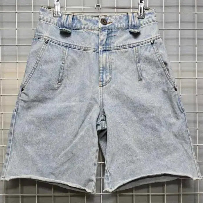 [BUNJANG] Vivienne Westwood Women's Denim Shorts / 비비안웨스트우드 여성용 청 반바지