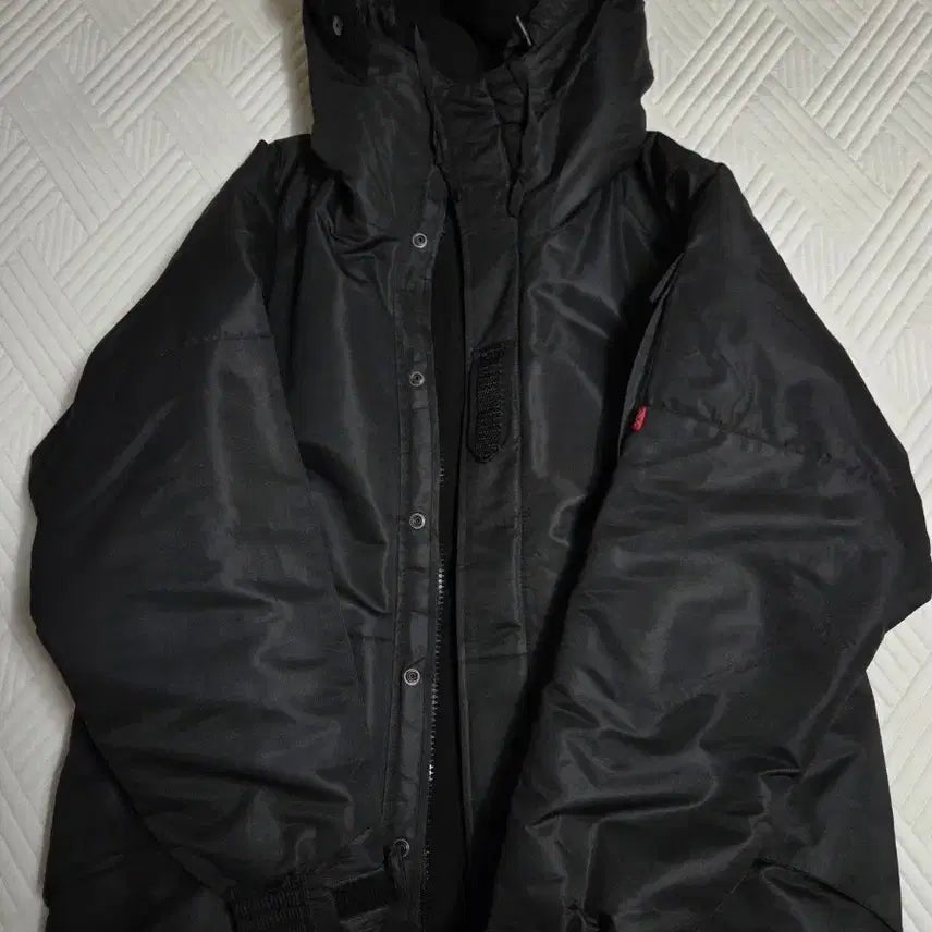 [BUNJANG] Men's Padded Jacket L Size / 패팅 판매합니다.