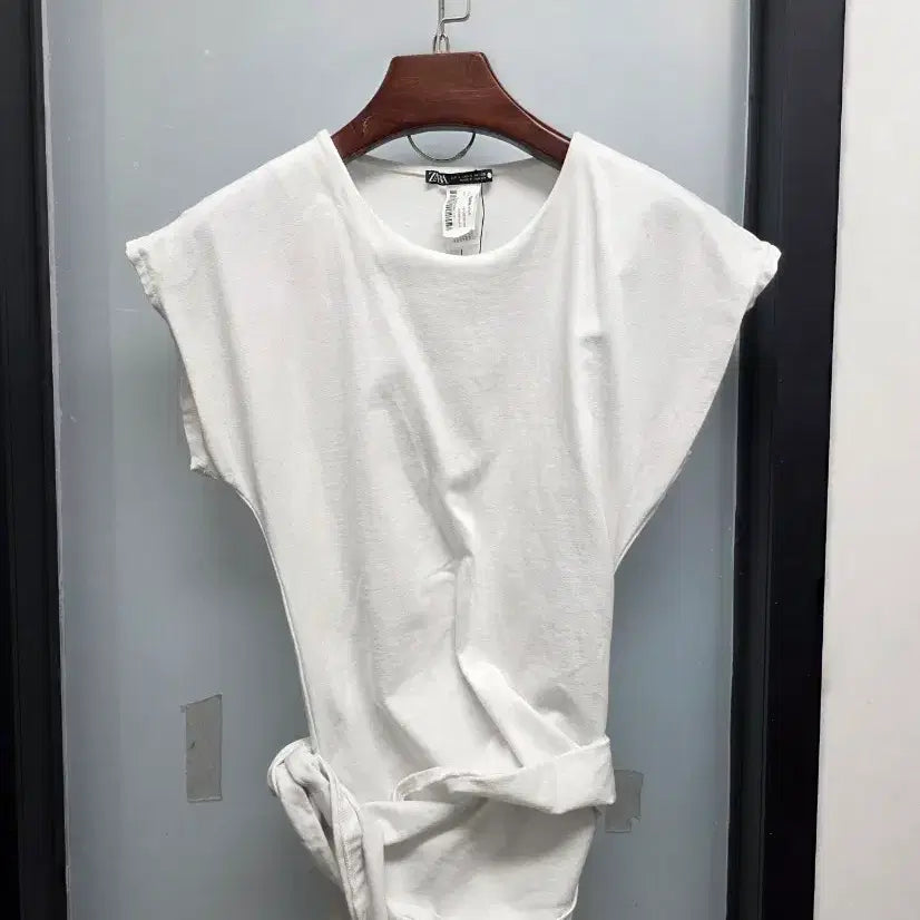 [BUNJANG] Zara Cotton Ribbon Tie T-Shirt Size S / 자라 리본 묶음 코튼티 s