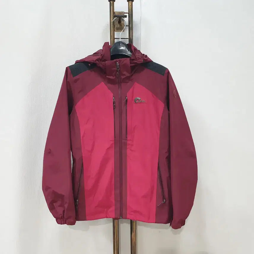 [BUNJANG] Nepa Women's Gore-Tex Jacket / (kk70309)네파 여성 고어텍스 자켓 방수자켓 90