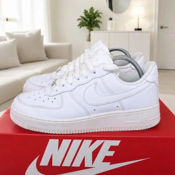 [BUNJANG] Nike Air Force 1 Sneakers (250) / 나이키 에어포스1 운동화 (250)