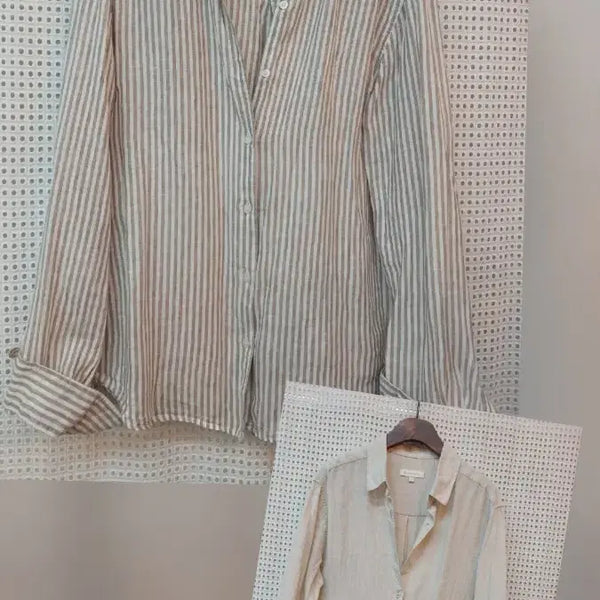 [BUNJANG] Giordano Striped Shirt Beige S / 지오다노 스트라이프 셔츠 / 베이지 셔츠  S