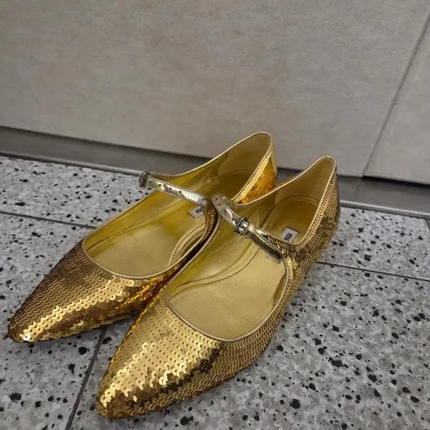 [BUNJANG] Miu Miu Women's Shoes Size 38 / 미우미우 38 신발